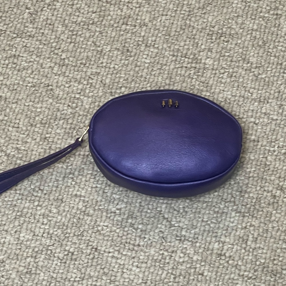 SOLD  SOLD  SOLD 
Portland Leather AMETHYST Large Roswell NWOT